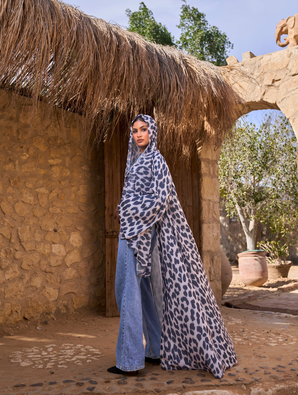 Grey Leo Scarf