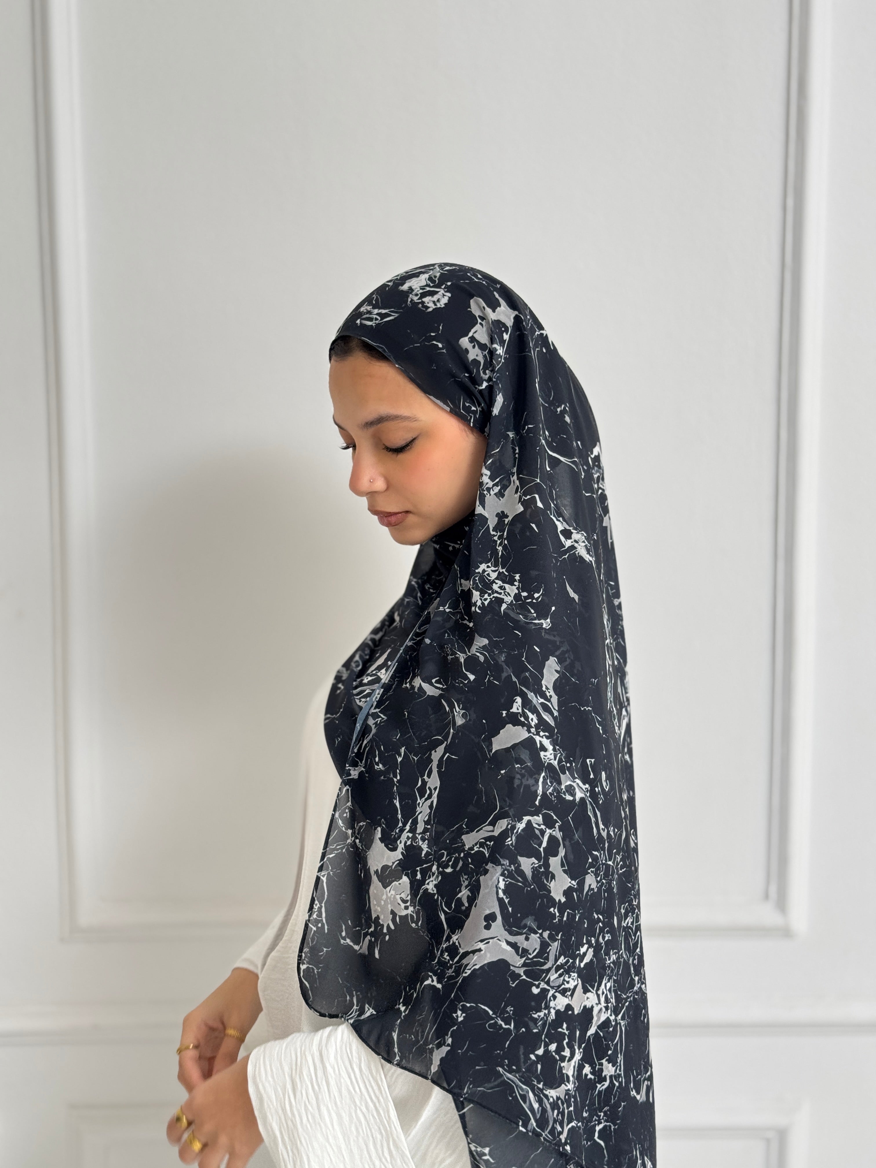 Stormy Marble Scarf